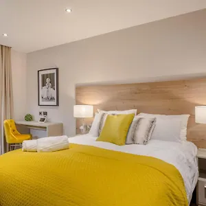 Dwell Living 4*, Nottingham Reino Unido